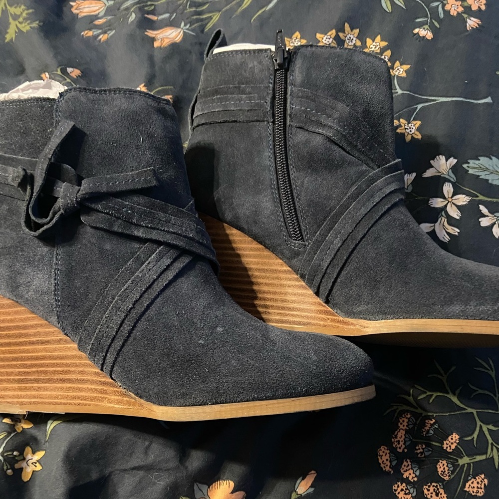 Diba Wrap Around Suede Boots